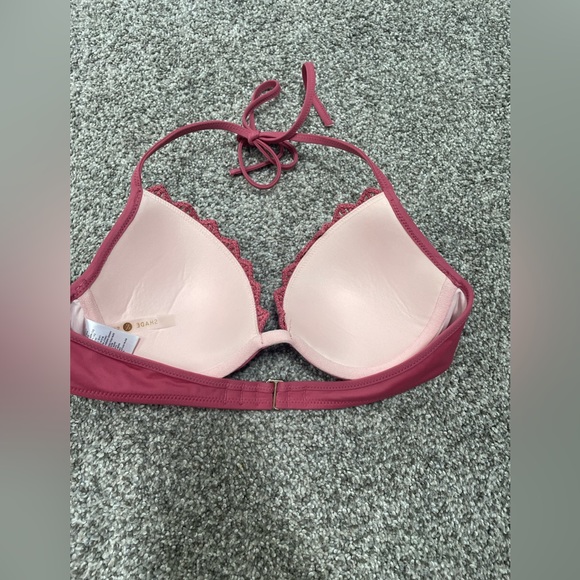 34B Rose pink crochet bikini top - Picture 2 of 4